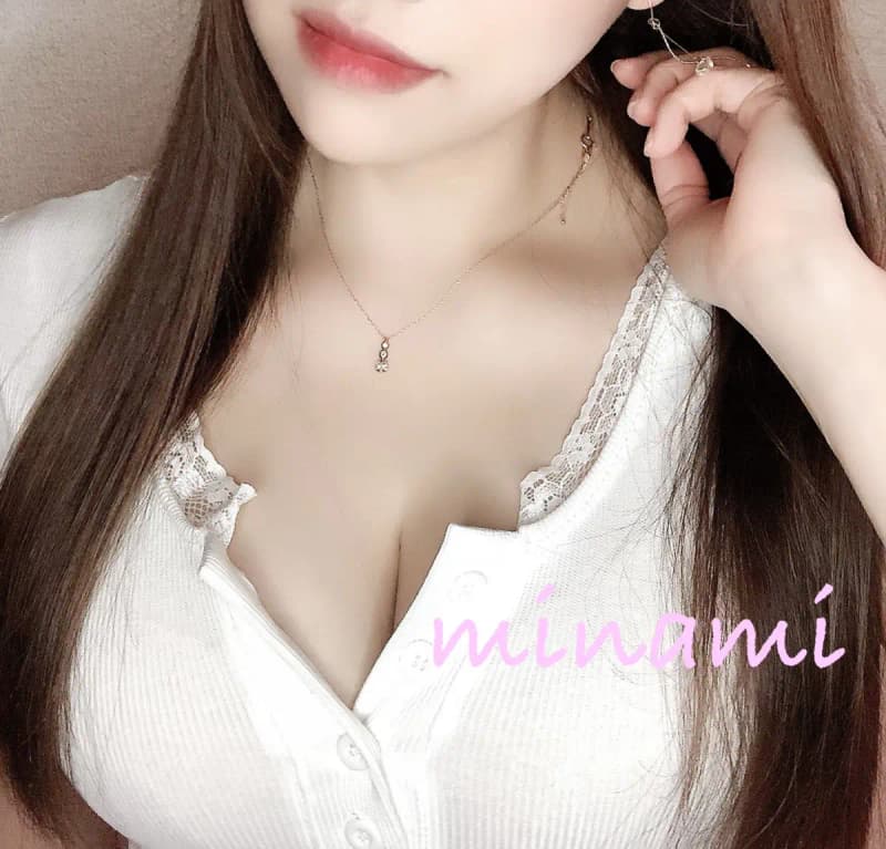 桜井みなみ