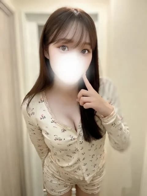 鈴音みなみ