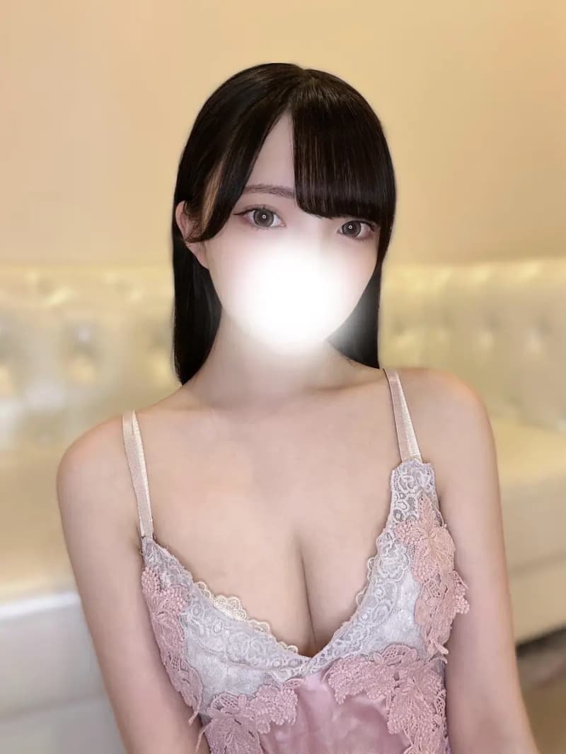 宇佐美ゆな
