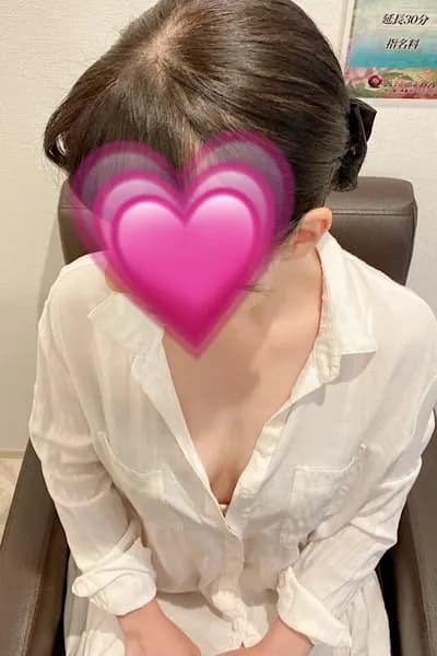 手嶋いずみ