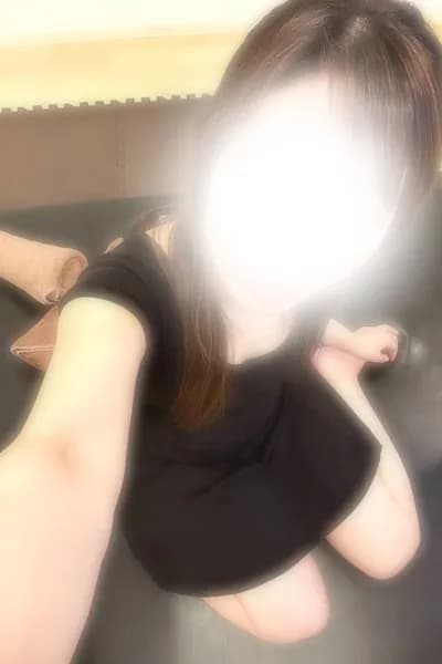 愛海れいか