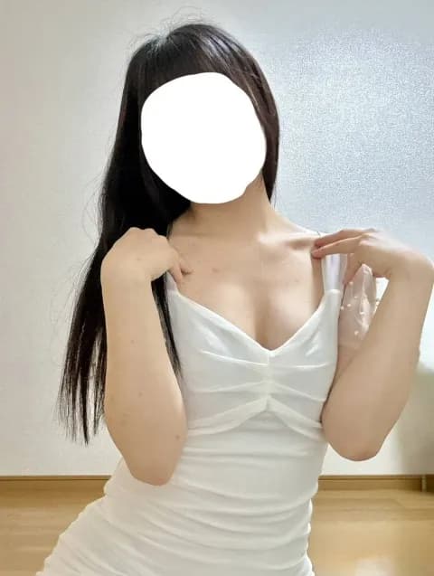 有村 ひな