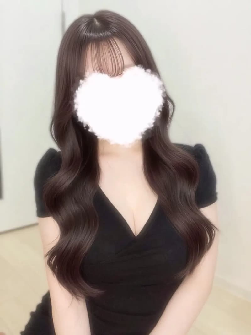 りりな
