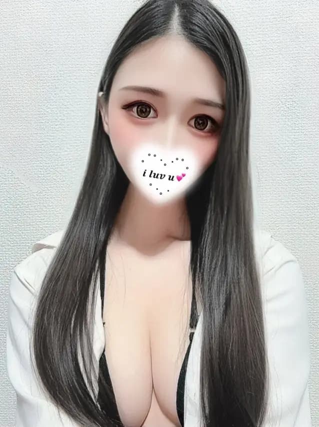 氷織なぎさ