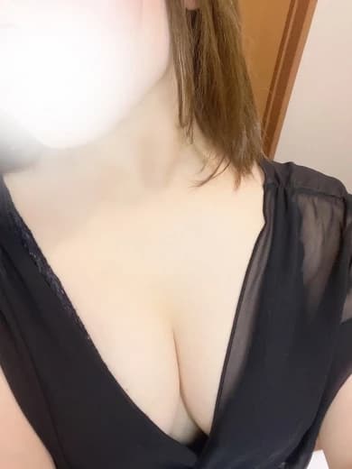 蘇芳りな