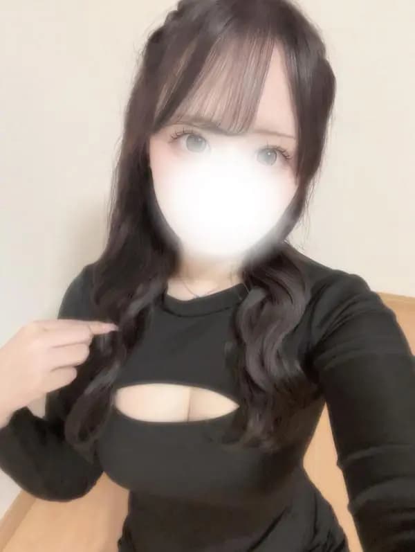 橘 ゆあ