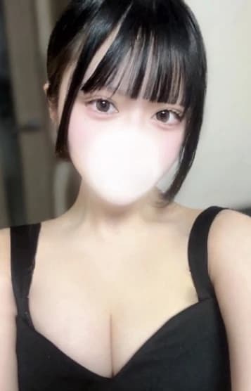 影山れい