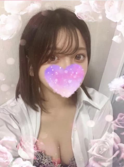 橘 るな