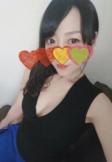 新倉綾乃