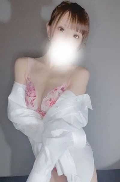 森岡 さゆ