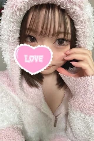 雨音まゆ