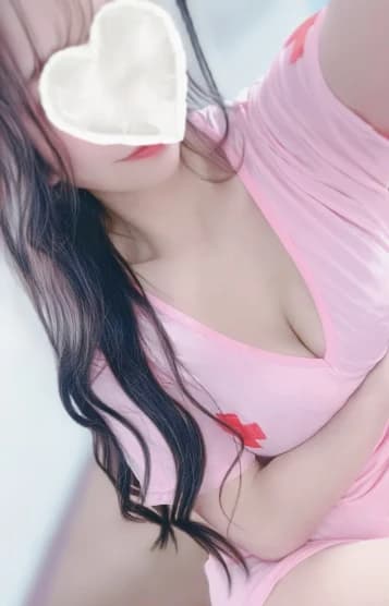 白井みやび