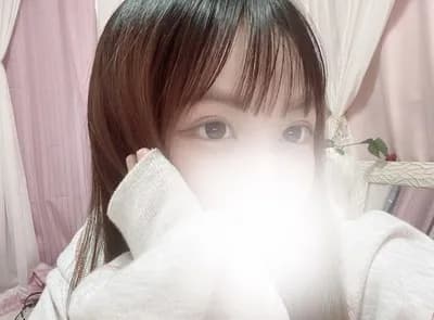 みお のプロフィール | メンズエステ ねむりる | 五感を満たす至福のリラクゼーション。身も心もリラックスできる最高の癒しをご提供いたします。
