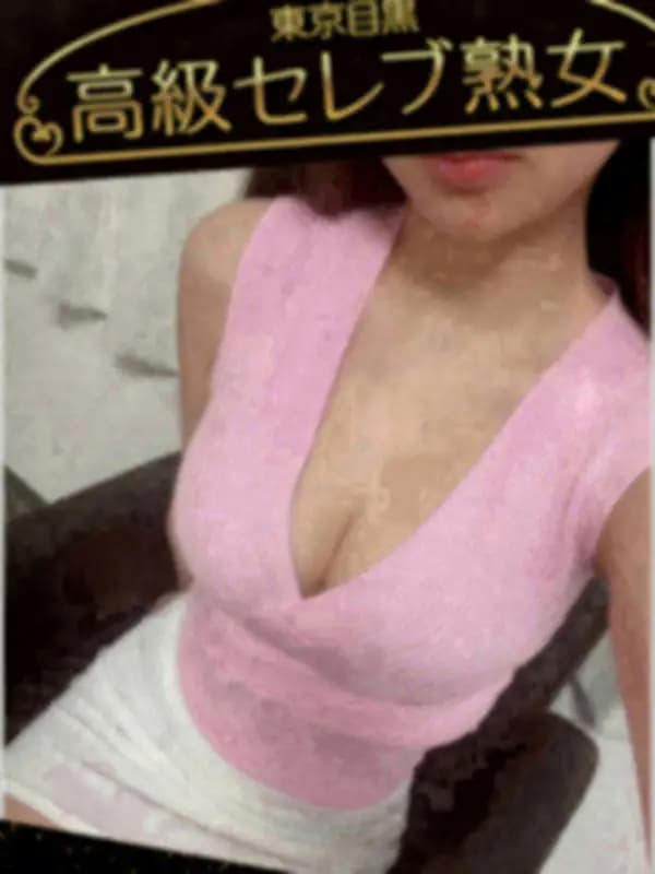 星瀬 みくるさんのプロフィール|大人の女性による、寛容力と包容力のある美蝶が戯れる、高級店でのサービスを✨ずば抜けた才覚をもつセラピストによる究極の施術を受けることができる、90分コースをぜひご堪能ください。|東京目黒高級セレブ熟女