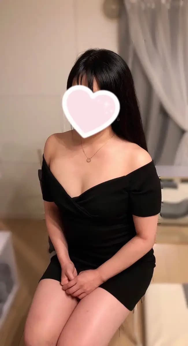 倉橋まき | 30代以上のハイクラスな淑女が在籍する極上の空間 | 代々木上原メンズエステ淑女の手