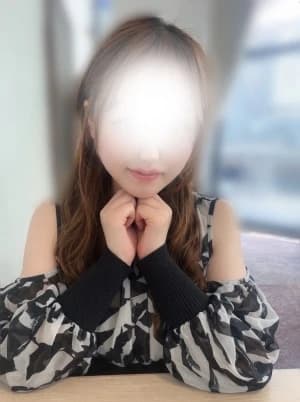 綾波りこさんのプロフィール|五反田で人気のルーム型メンズエステ「Esthe Spa~エステスパ~」