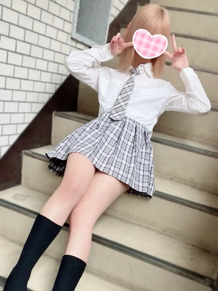 キアラプロフィール|池袋美少女リフレ|キャンクロ『Cam:Clo』