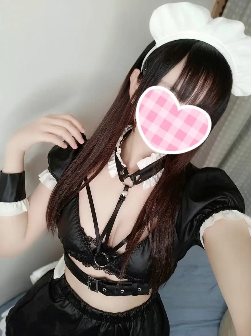 あむプロフィール|池袋美少女リフレ|キャンクロ『Cam:Clo』
