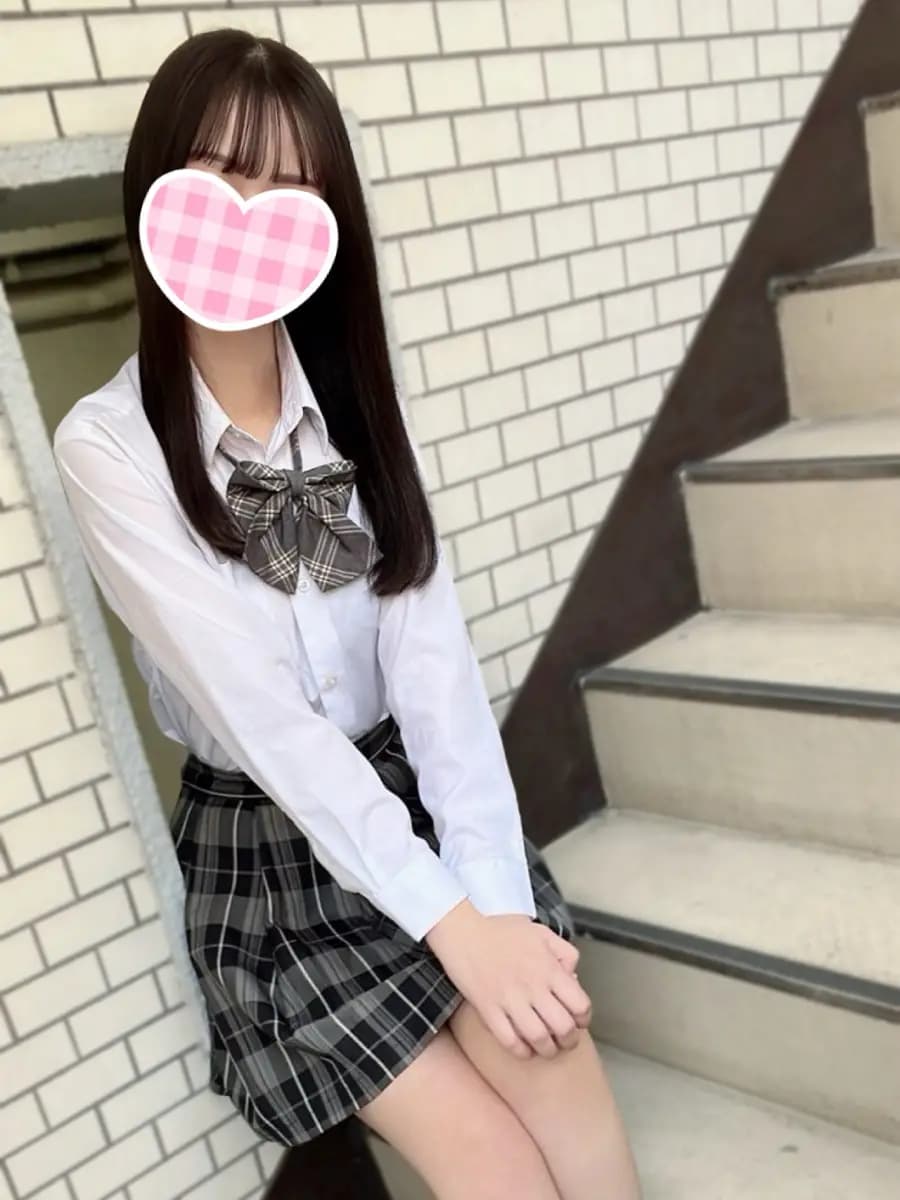 りおプロフィール|池袋美少女リフレ|キャンクロ『Cam:Clo』