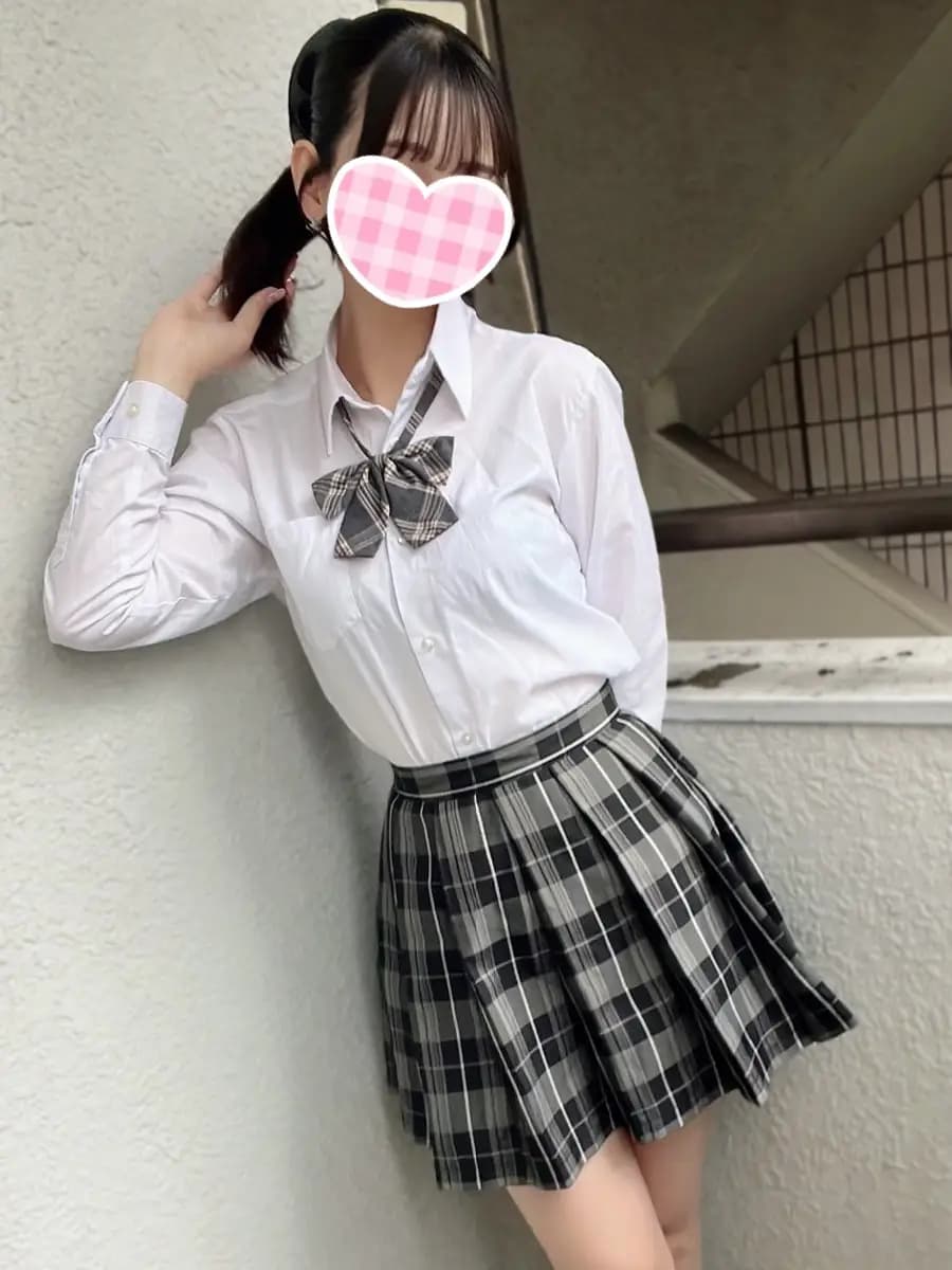 りおプロフィール|池袋美少女リフレ|キャンクロ『Cam:Clo』