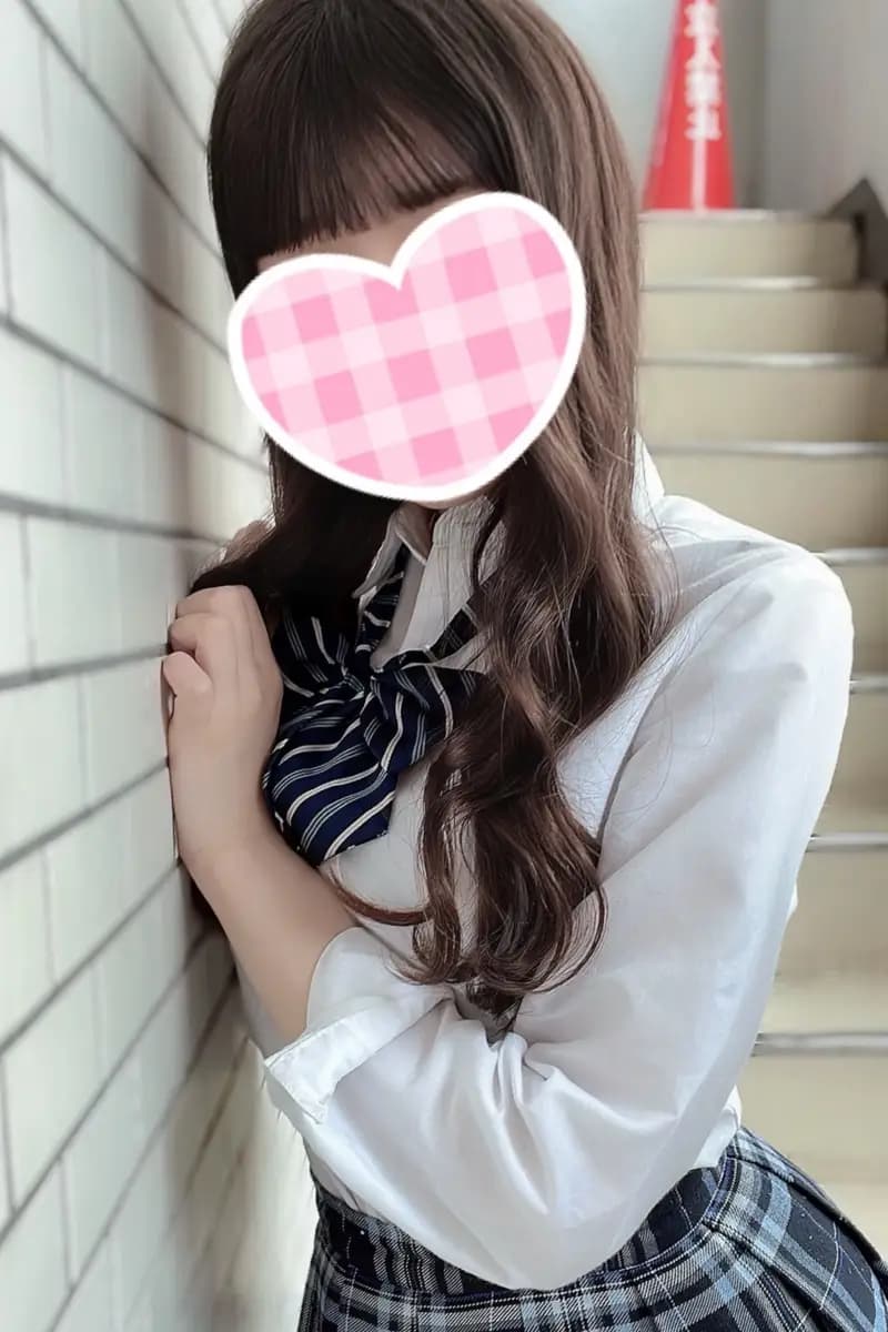 みいなプロフィール|池袋美少女リフレ|キャンクロ『Cam:Clo』