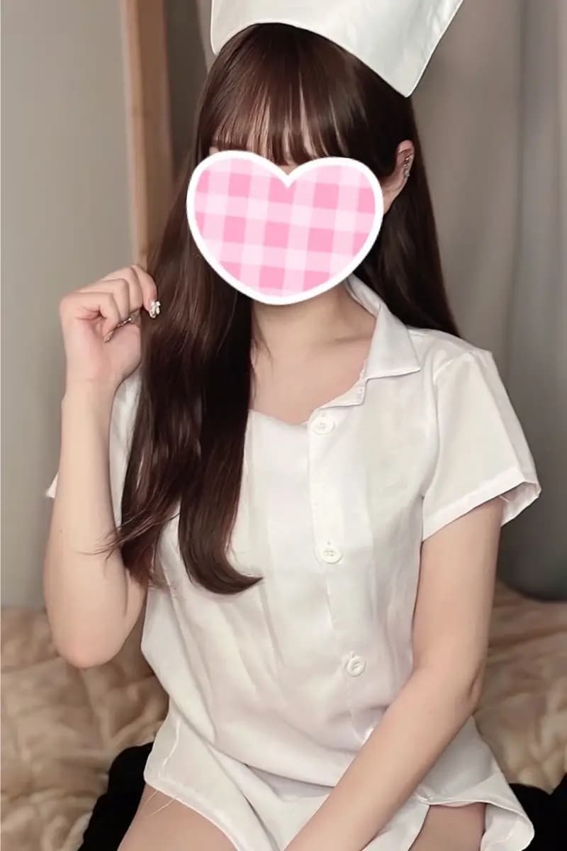 みいなプロフィール|池袋美少女リフレ|キャンクロ『Cam:Clo』