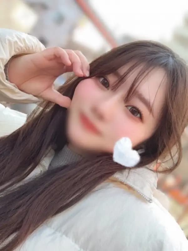 桜井 ゆいなさんのプロフィール|新大久保 ・高田馬場メンズエステ|felix(フェリックス)