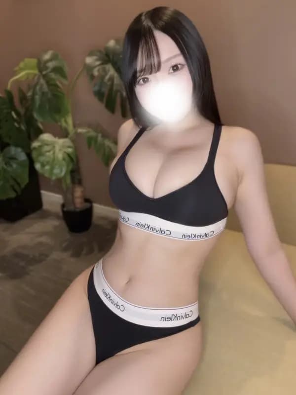 岸 ひよりさんのプロフィール|驚きと笑顔と感動、そしてきっかけを提供致します。|-MARVEL- Owre's Spa