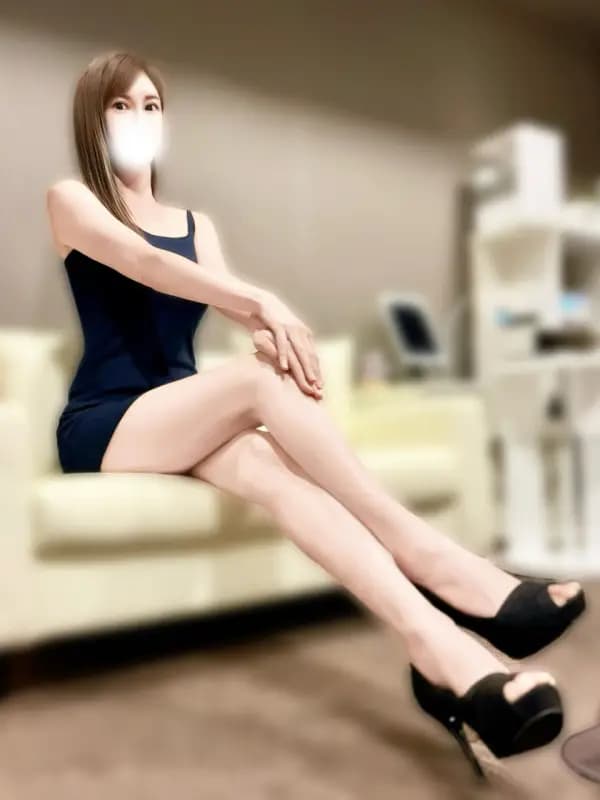 桐谷えみさんのプロフィール|西新宿 Private Salon|OnePeace~ワンピース~