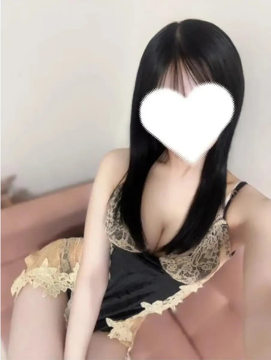 柏木あみプロフィール|恵比寿・横浜・関内・藤沢メンズエステ『LIORA(リオラ)』