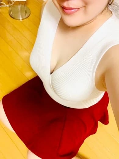 新横浜メンズエステ「姉cafe」 | 朝比奈 プロフィール