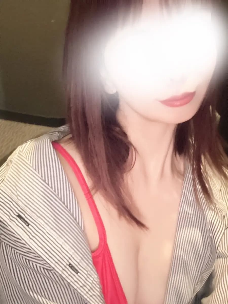 かれんプロフィール|神奈川 川崎 鶴見 メンズエステ『AROMA MEISTER 鶴見』