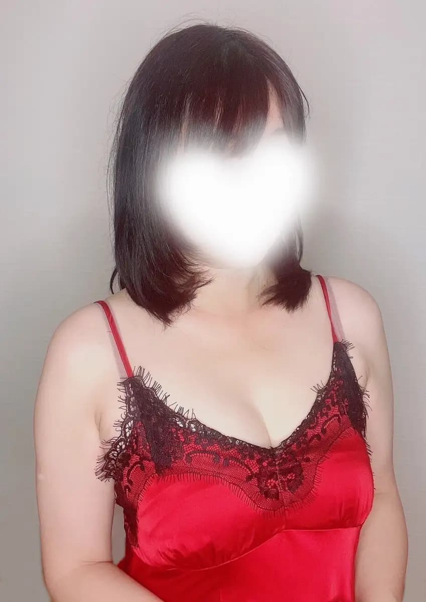 井上えりプロフィール|千葉 人妻メンズエステ RISPA -リスパ-