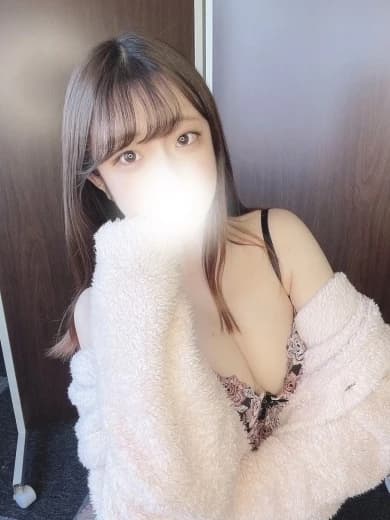 松戸メンズエステ【秘密の扉】 | 桃色 はるな プロフィール