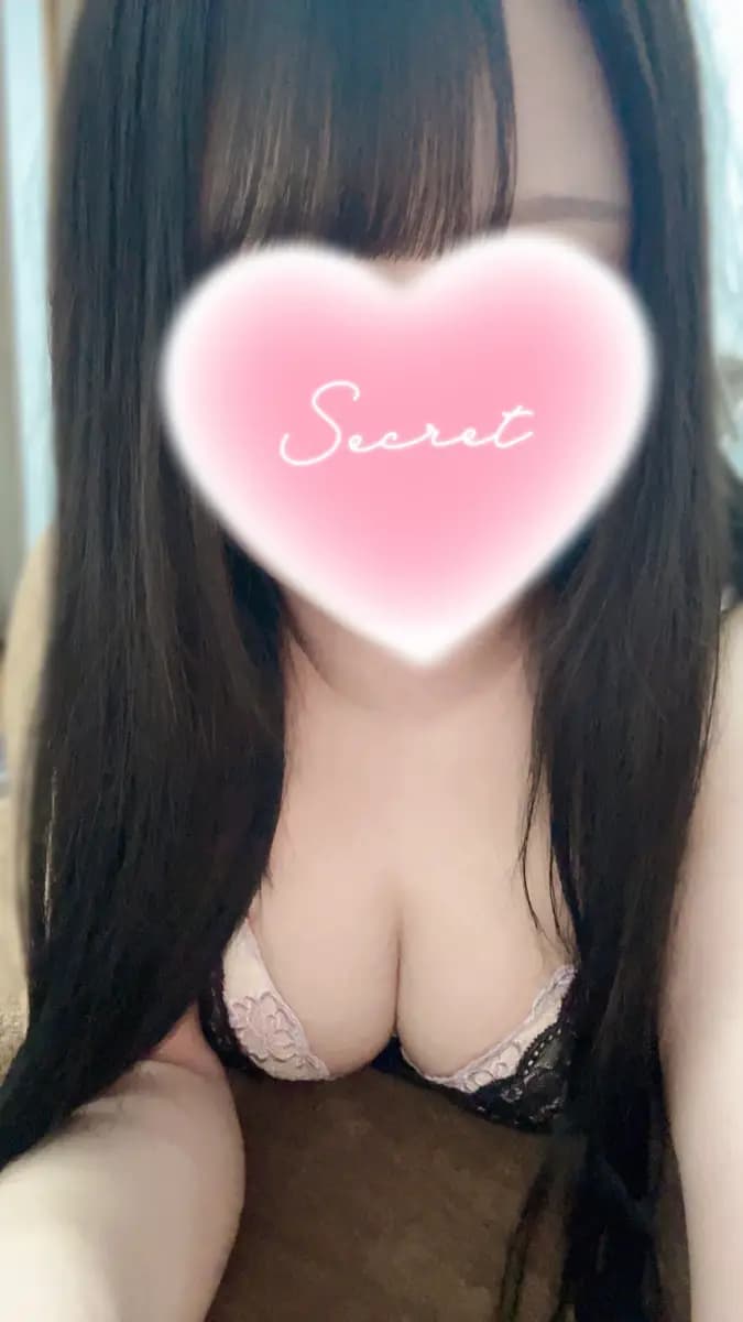 しおり プロフィール|埼玉県川越市 メンズエステ 『ムチムチヘブン』