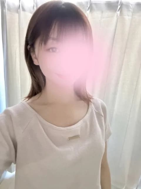 春山 りんさんのプロフィール|大宮・メンズエステ|大宮アロマエステ メンズエステ Ace