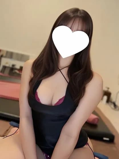 冬月みさとさんのプロフィール|メンズエステ ラグタイム秋葉原