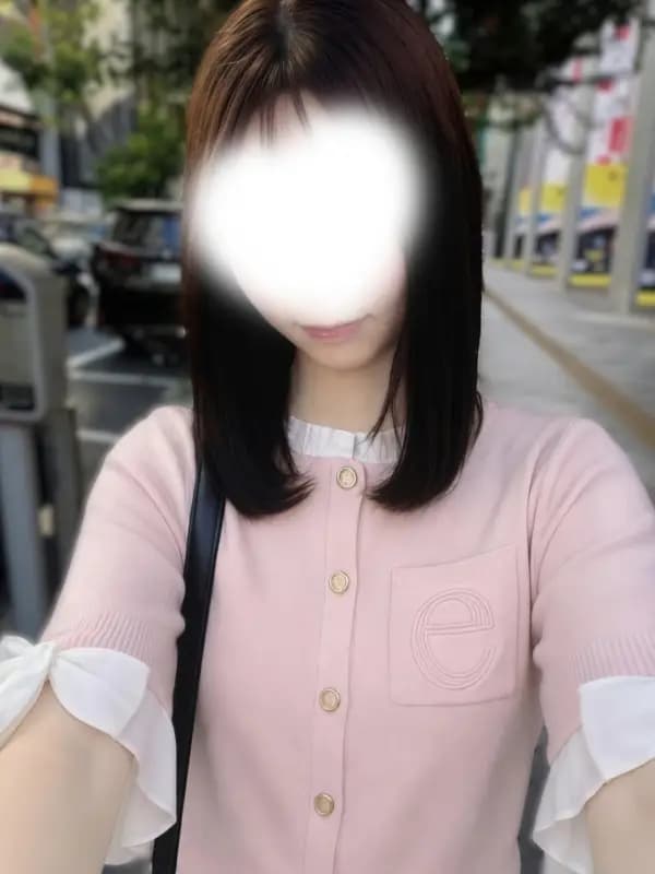 りこさんのプロフィール|秋葉原・浅草橋・岩本町・銀座 メンズエステ|Cotton Spa