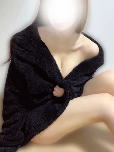 秋葉原メンズエステ「AROMA COCO(アロマココ)」 | SS級美女ななお プロフィール
