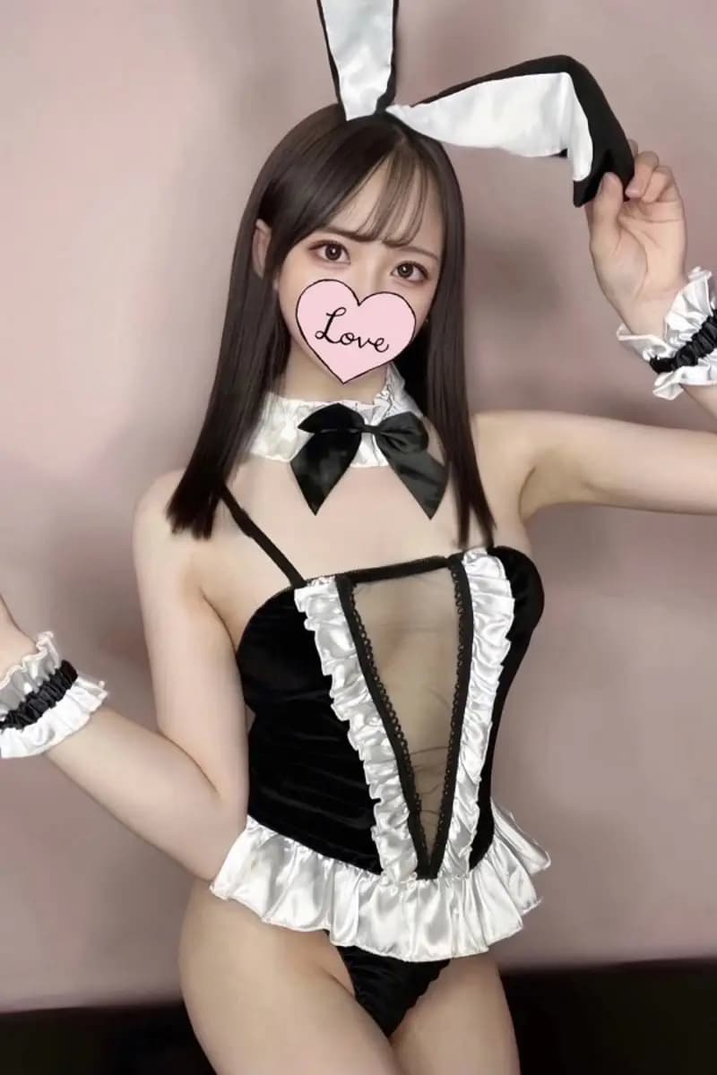 えみりさん | 恵比寿・自由が丘メンズエステ「Poseidon(ポセイドン))」