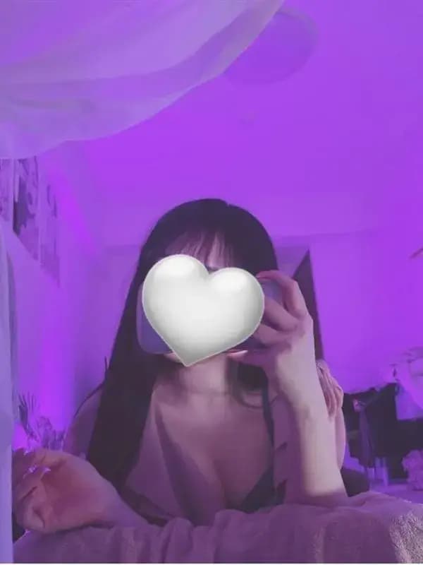 菊池 ひなみ|麻布十番/六本木/メンズエステ|THE PREMIUM SPA