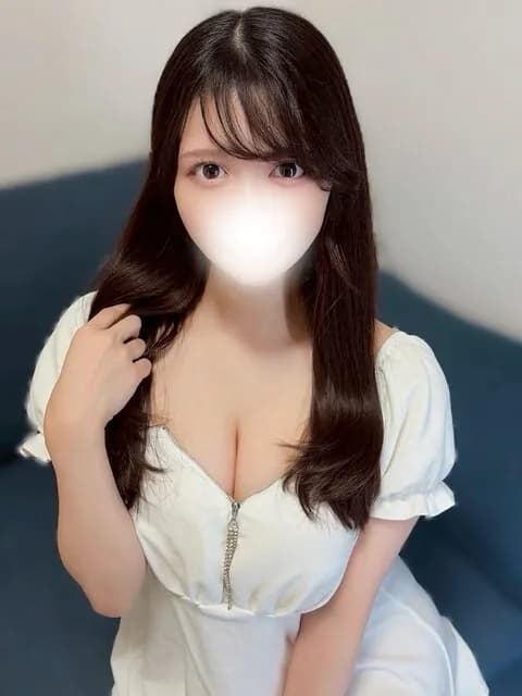 芹沢ゆい(せりざわゆい)のプロフィール | 錦糸町メンズエステ【Penthouse(ペントハウス)】