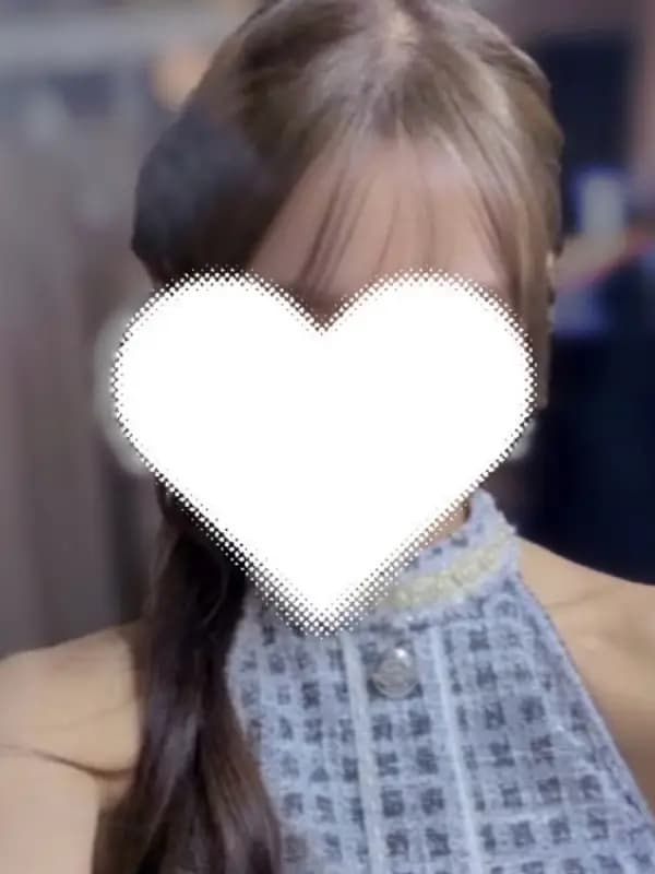 灰原ゆずさんのプロフィール|恵比寿 メンズエステ|Belle É 〜ベルエ〜