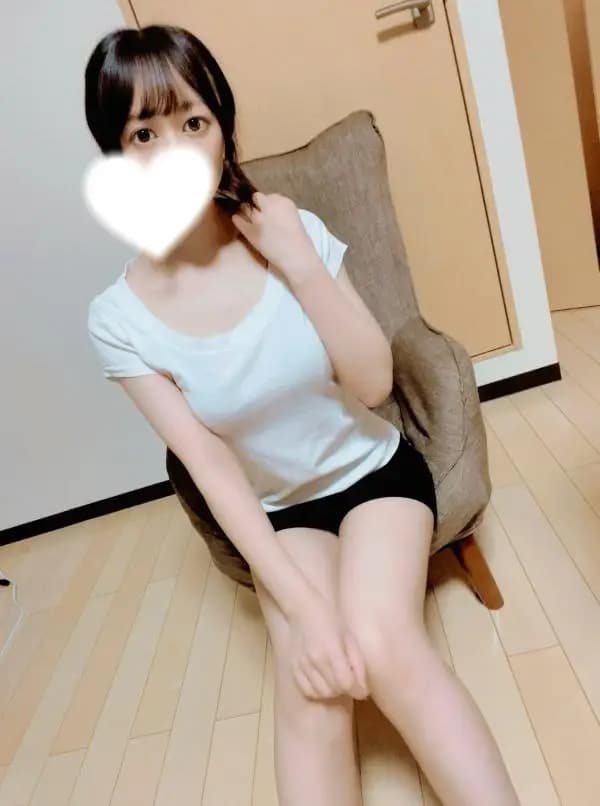 なつな|秋葉原 上野 練馬 所沢 メンズエステ | CELESIA SPA