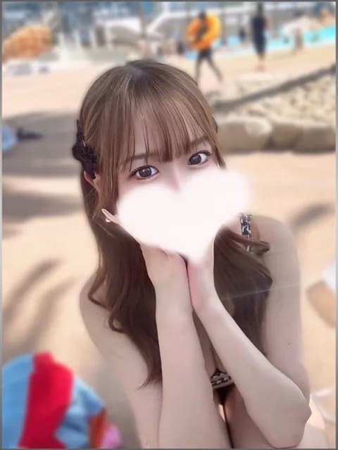水瀬りりさんのプロフィール|大阪日本橋・メンズエステ|REST SPA PREMIUM(レストスパプレミアム)