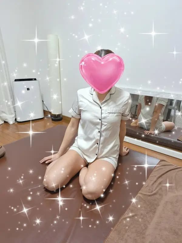 麻倉めるプロフィール|静岡 富士市メンズエステ『Salon de Rose-サロン・ド・ロゼ-』