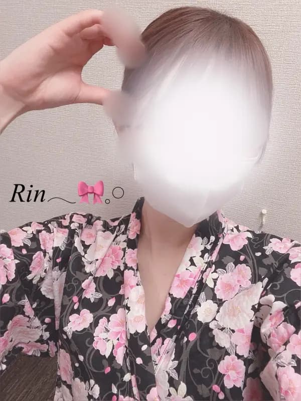 りんさんのプロフィール|浜松駅から一番近い|JR浜松駅南口徒歩2分|男性向けエステサロン|全身オイルリンパマッサージサロン|お仕事疲れに|ゴルフ帰りに|ご利用ください!|駅SPA