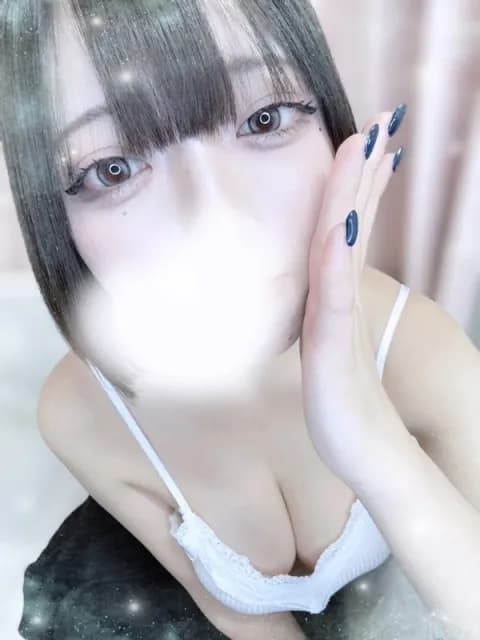 東 みずほさんのプロフィール|大阪梅田・メンズエステ|Eden Spa~エデンスパ~