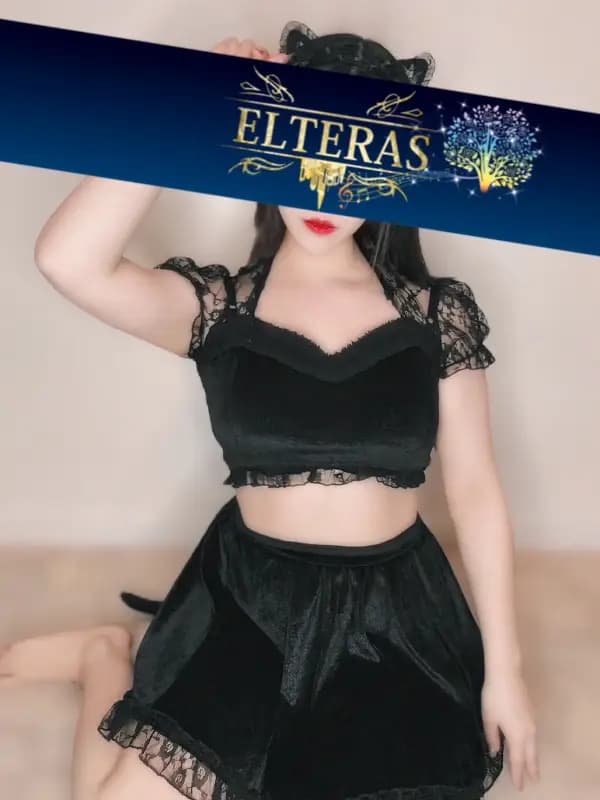 雫あいなさんのプロフィール|新宿・大久保・高田馬場・池袋・恵比寿 メンズエステ|ELTERAS TOKYO - エルテラス -