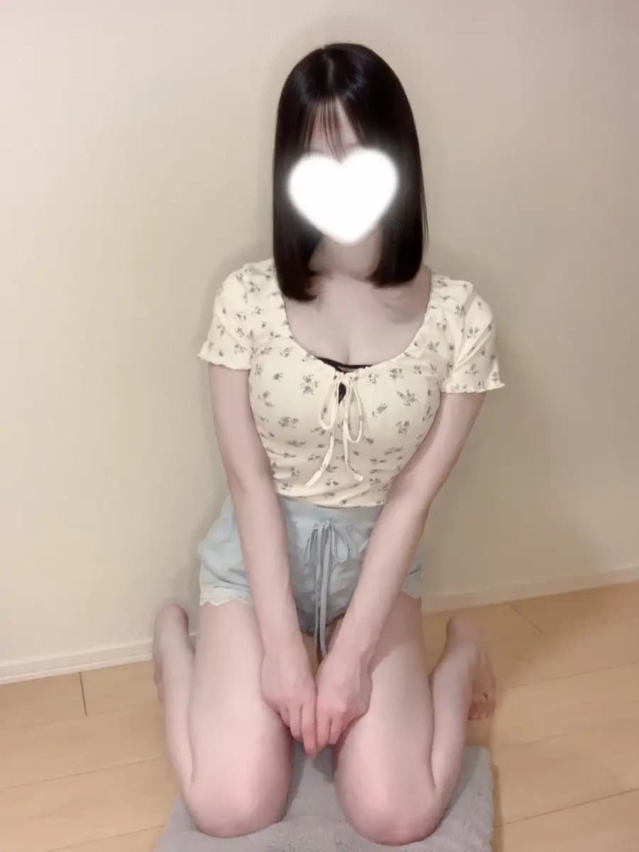しずくちゃん プロフィール|千葉県柏市 メンズエステ 『なちゅすぱ 柏Room』